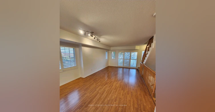 1-5050 Intrepid Drive, Mississauga, ON, L5M 0E8 - 12