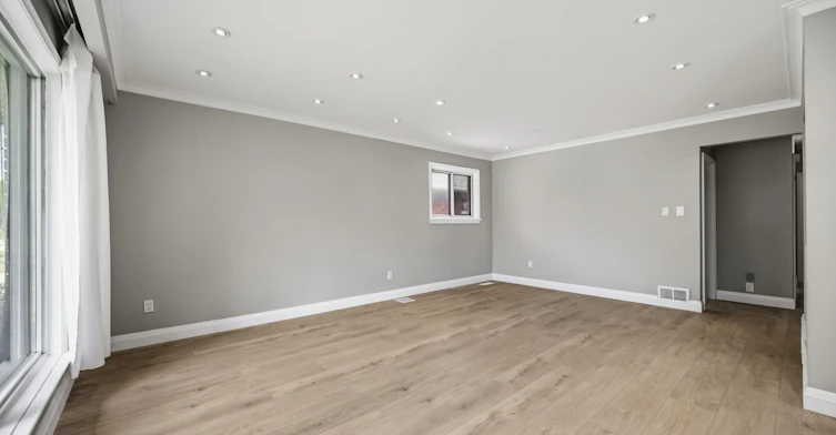 21 Jardine Place, Toronto, ON, M9R 2B8 - 6