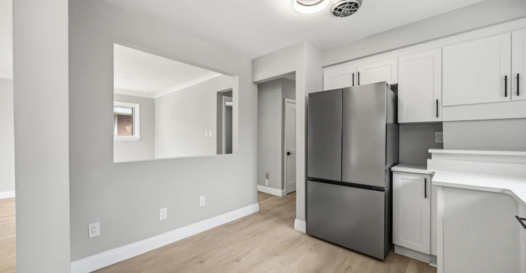 21 Jardine Place, Toronto, ON, M9R 2B8 - 10