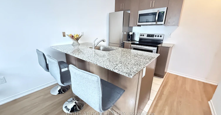 147-34 Fieldway Road, Toronto, ON, M8Z 0E3 - 18