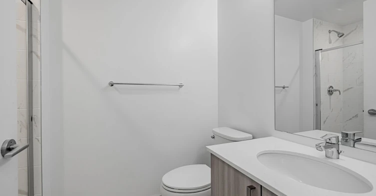 301-556 Marlee Avenue, Toronto, ON, M6B 0B1 - 6