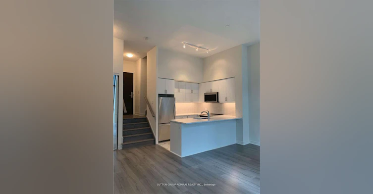 Th02-39 Annie Craig Drive, Toronto, ON, M8V 0C5 - 3
