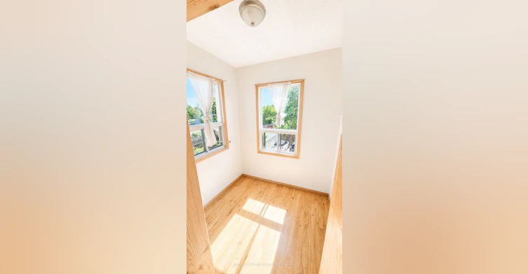 Upper-908 Ossington Avenue, Toronto, ON, M6G 3V1 - 6