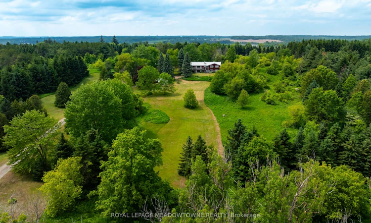 3574 Escarpment Side Road