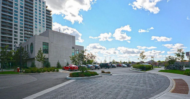PH216-349 Rathburn Road W, Mississauga, ON, L5B 0G9 - 24
