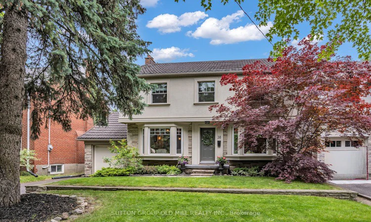 38 Edgemore Drive