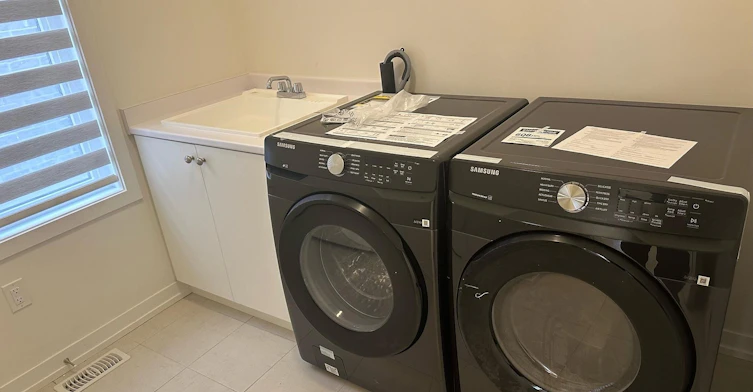 1551 Moonseed Place, Milton, ON, L9T 7E7 - 9