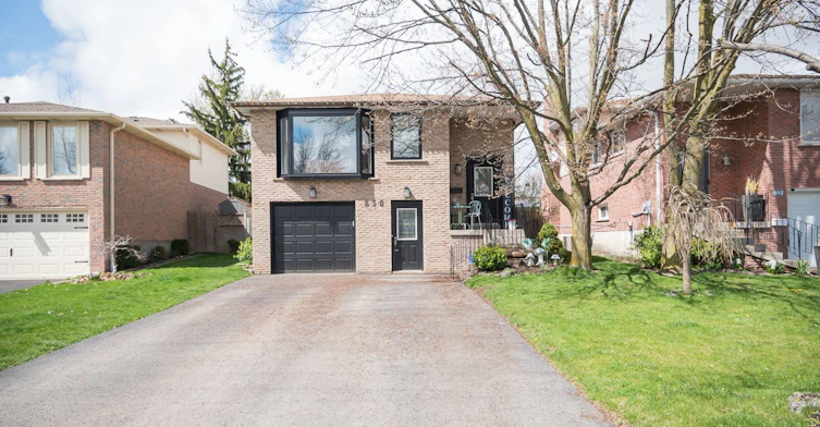 MAIN-830 Merritt Drive, Milton, ON, L9T 4K1