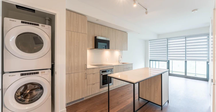 211-251 Masonry Way, Mississauga, ON, L3H 0B3 - 8