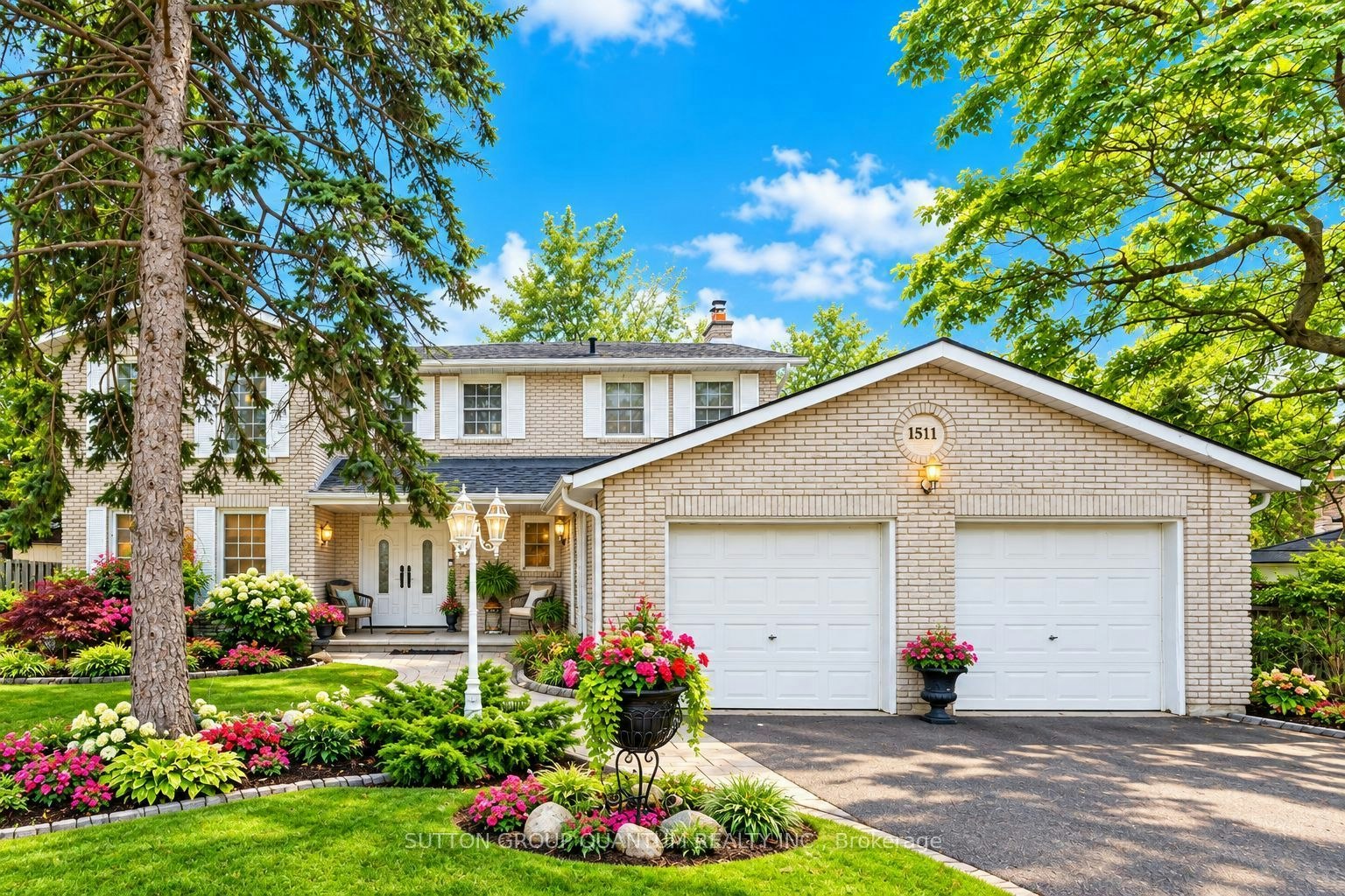 1511 Ifield Road, Mississauga, ON, L5H 3V8