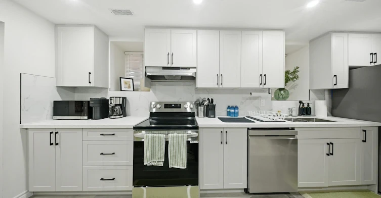 Basement-43 Tweedhill Avenue, Caledon, ON, L7C 4K5 - 4