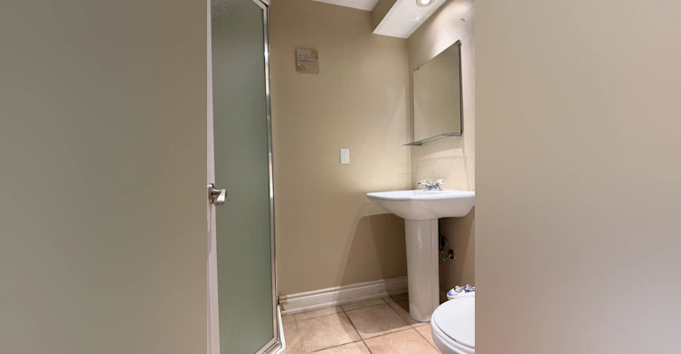 5630 Longboat Avenue, Mississauga, ON, L5M 7E8 - 7