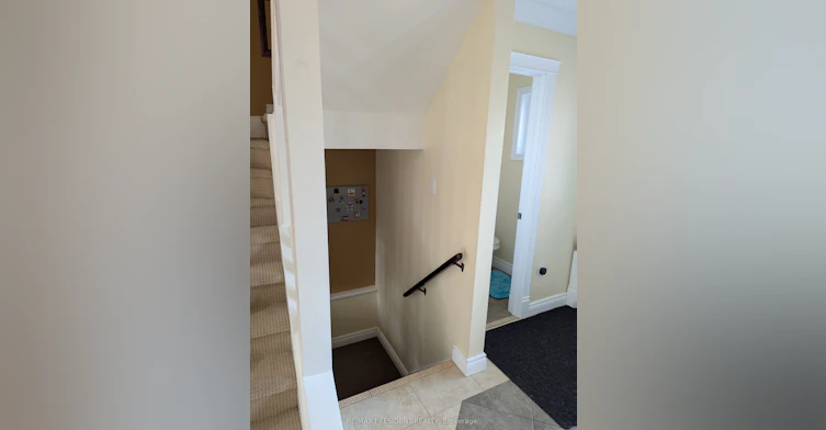 2563 Whittaker Drive, Burlington, ON, L7P 4R1 - 17