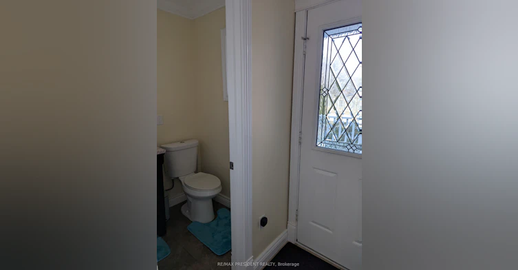 2563 Whittaker Drive, Burlington, ON, L7P 4R1 - 12
