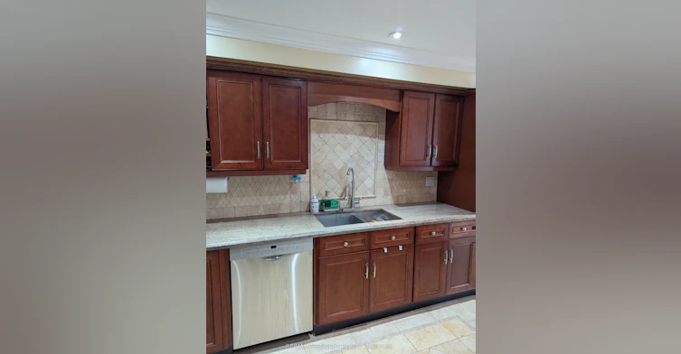 2563 Whittaker Drive, Burlington, ON, L7P 4R1 - 16
