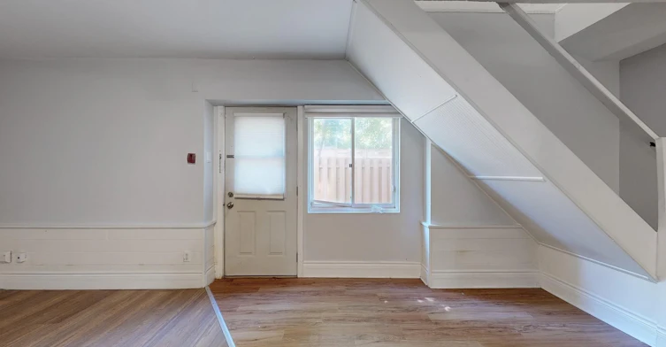 6-12 Wesleyan Street, Halton Hills, ON, L7G 2E1 - 6