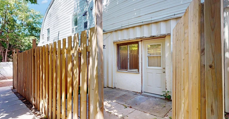 6-12 Wesleyan Street, Halton Hills, ON, L7G 2E1