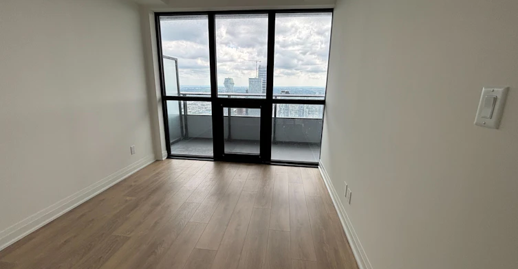 5805 LPH-4015 The Exchange N/A, Mississauga, ON, L5B 0N9 - 11