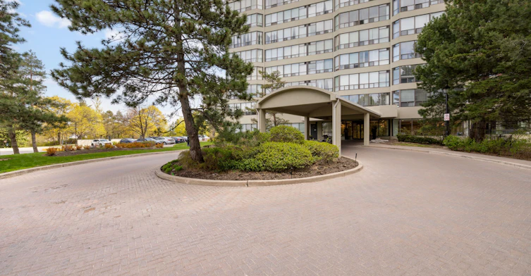 1710-22 Hanover Road, Brampton, ON, L6S 5K7