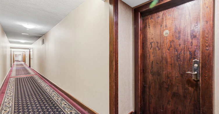 1710-22 Hanover Road, Brampton, ON, L6S 5K7 - 10