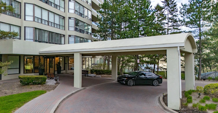 1710-22 Hanover Road, Brampton, ON, L6S 5K7 - 4