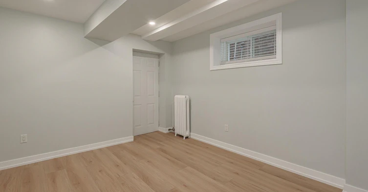 4-134 Grenadier Road, Toronto, ON, M6R 1R4 - 23