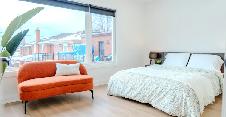 16 Habibi Lane, Toronto, ON, M6E 1N1 - 14