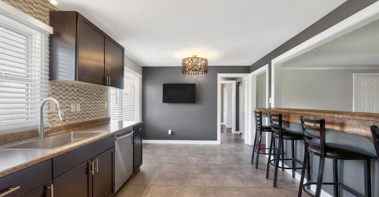 7566 Sixth Line, Milton, ON, L0P 1E0 - 7