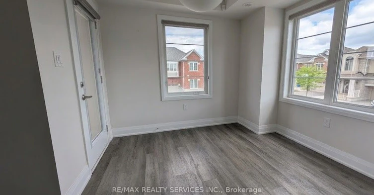 1274 Wintergreen Place, Milton, ON, L9E 1S4 - 12