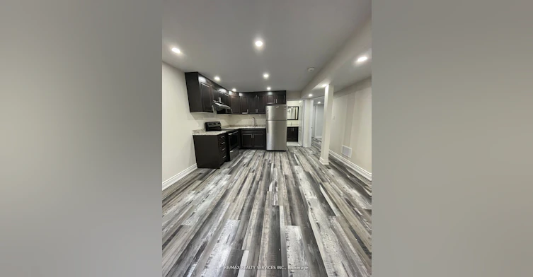 21 Exhibition Crescent, Brampton, ON, L7A 4B9 - 5