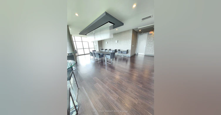 925-165 Legion Road N, Toronto, ON, M8Y 0B3 - 30