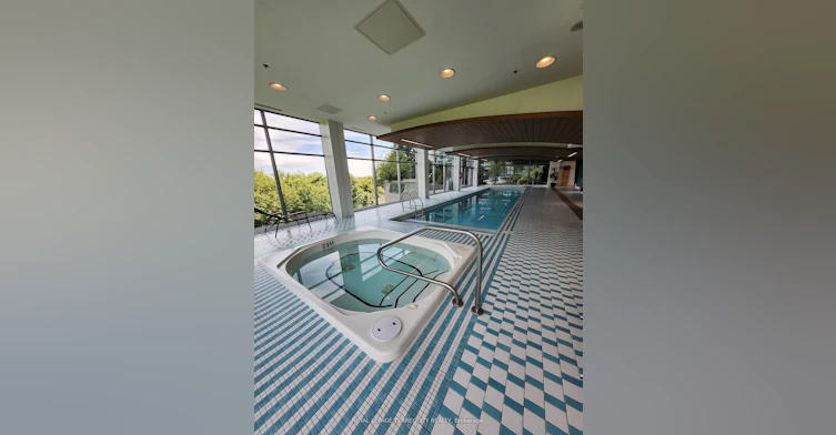 925-165 Legion Road N, Toronto, ON, M8Y 0B3 - 33