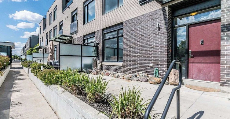 11-4030 Parkside Village Drive, Mississauga, ON, L5B 0K2