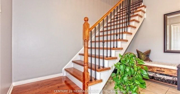 7-2340 Parkhaven Boulevard, Oakville, ON, L6H 7S4 - 3