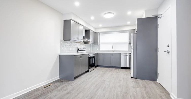 Main-72 Winston Park Boulevard, Toronto, ON, M3K 1C3 - 2