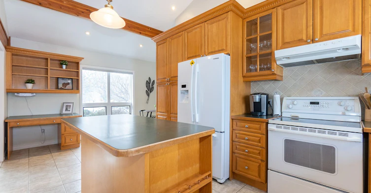 9 Damascus Drive, Caledon, ON, L7C 0A4 - 12