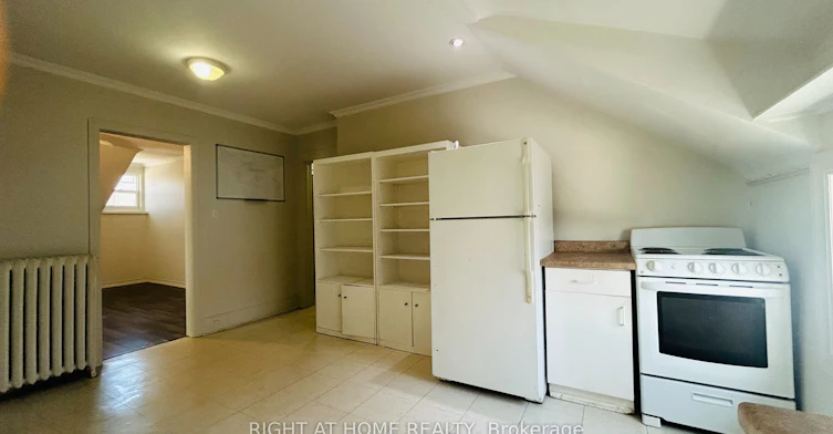 3-60 Long Branch Avenue, Toronto, ON, M8W 3J2 - 5
