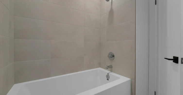 LOWER-521 St Johns Road, Toronto, ON, M6S 2L7 - 13