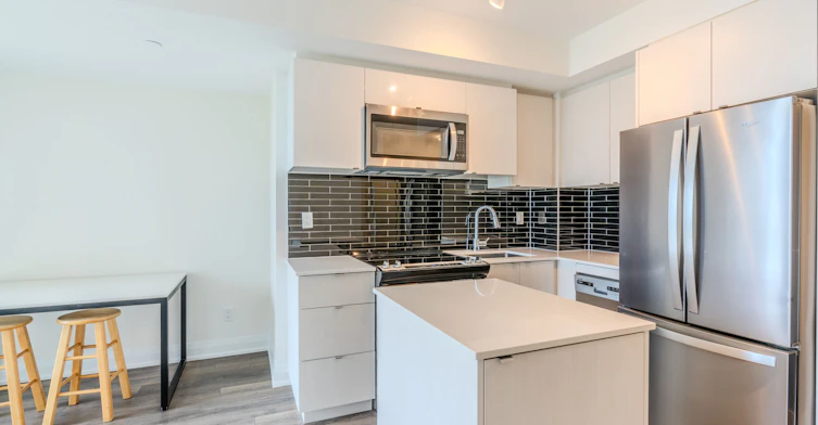 1101-1461 Lawrence Avenue W, Toronto, ON, M6L 0A6 - 8