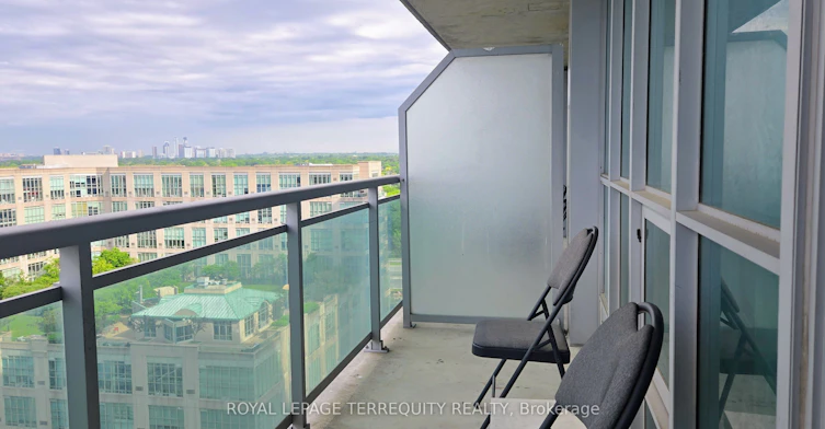 1708-155 Legion Road N, Toronto, ON, M8Y 0A7 - 13