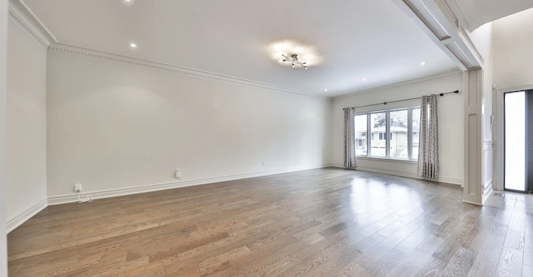 112 Kingsway Crescent, Toronto, ON, M8X 2R9 - 5