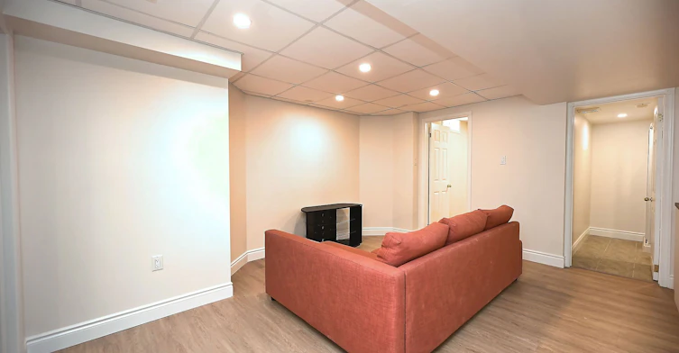 Bsmnt-3148 Velmar Drive, Mississauga, ON, L5M 6V8 - 9