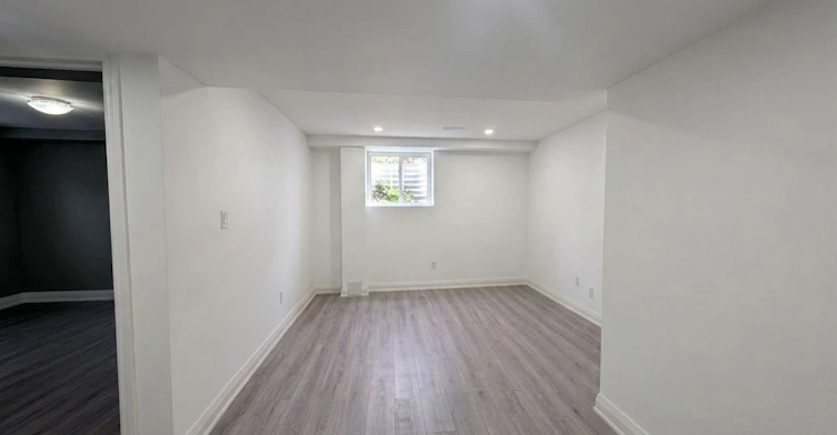 Bsmt-806 Envoy Drive, Mississauga, ON, L5W 1H3 - 5