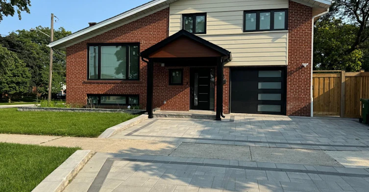 52 Sedgebrook Crescent, Toronto, ON, M9B 2X4