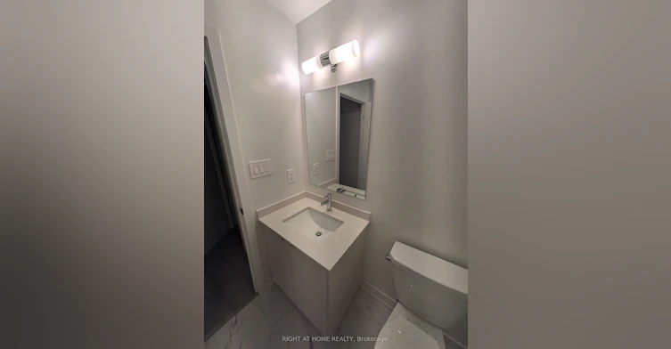 102-1440 Clarriage Court, Milton, ON, L9E 1B3 - 13