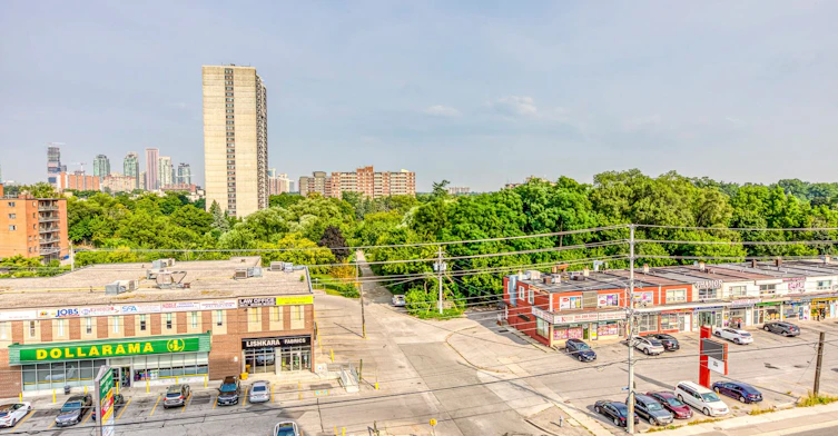 606-86 Dundas Street E, Mississauga, ON, L5A 1W4 - 16