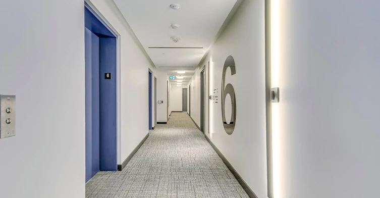 606-86 Dundas Street E, Mississauga, ON, L5A 1W4 - 3