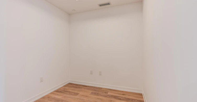 913-2485 Eglinton Avenue W, Mississauga, ON, L5M 2T1 - 6