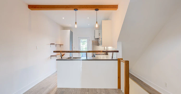 Main-363 Boon Avenue, Toronto, ON, M6E 4A4 - 15