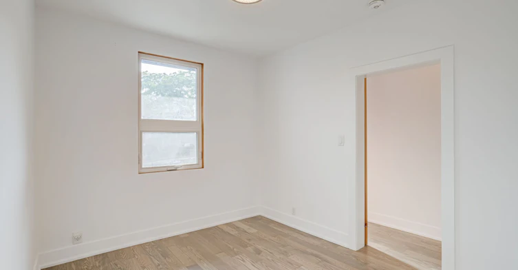 Main-363 Boon Avenue, Toronto, ON, M6E 4A4 - 10